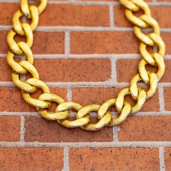 28 inch, Vintage Thick Large Curb Links Chain Necklace - W29 - Picture 1 of 3